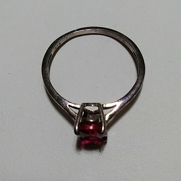 Ruby Ring - Picture 8 of 15